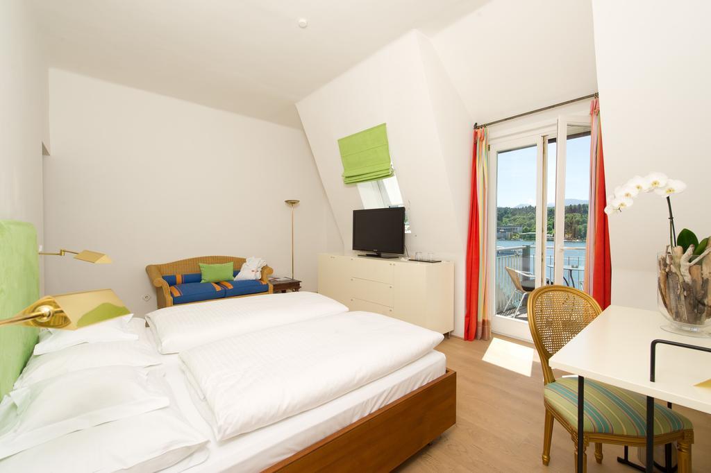 Seehotel Hubertushof フェルデン・アム・ヴェルターゼー エクステリア 写真